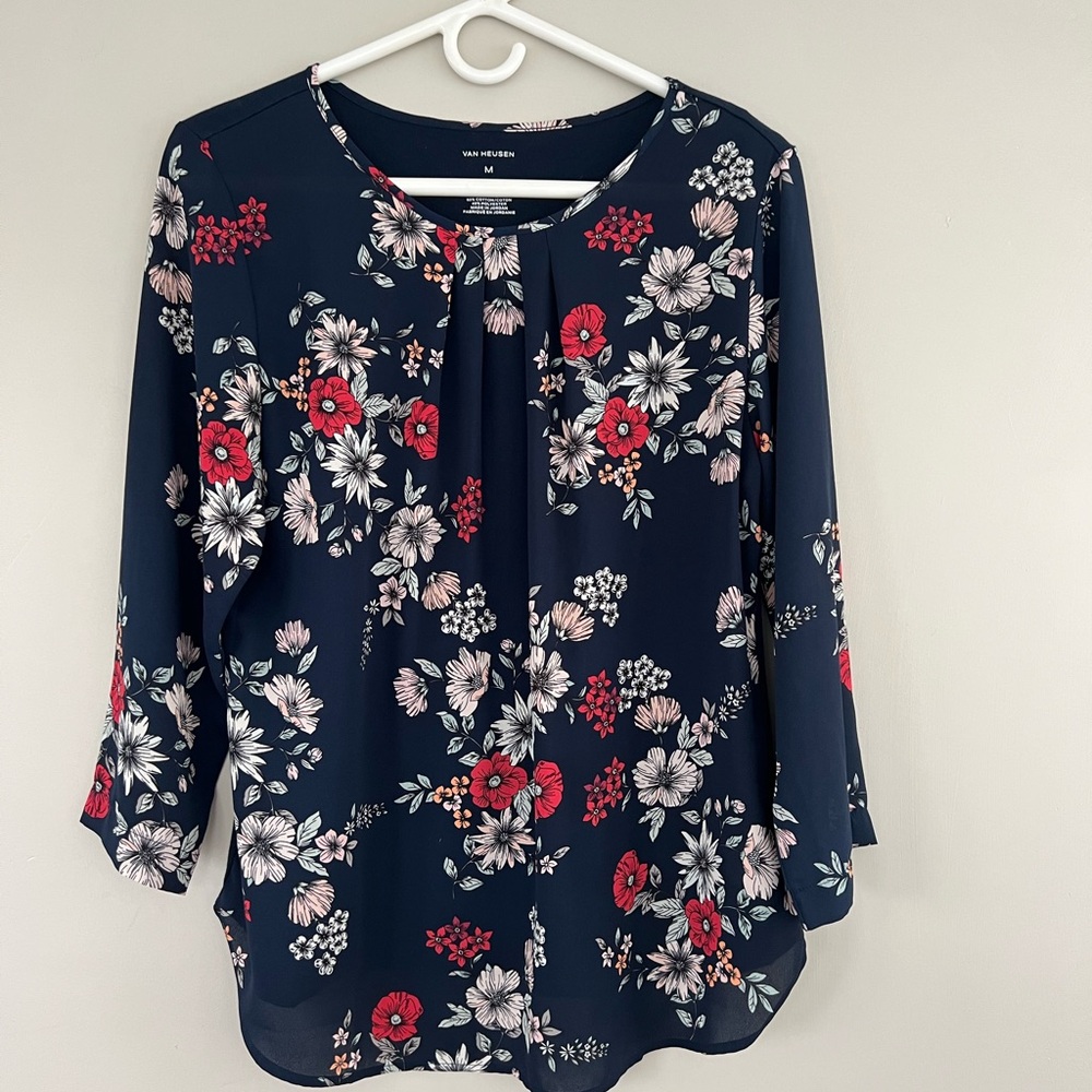 Van Heusen Navy Floral 3/4 Sleeve Pleat-Front Blouse